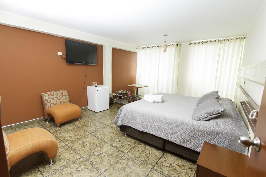 Padama Hotel Lima Buitenkant foto